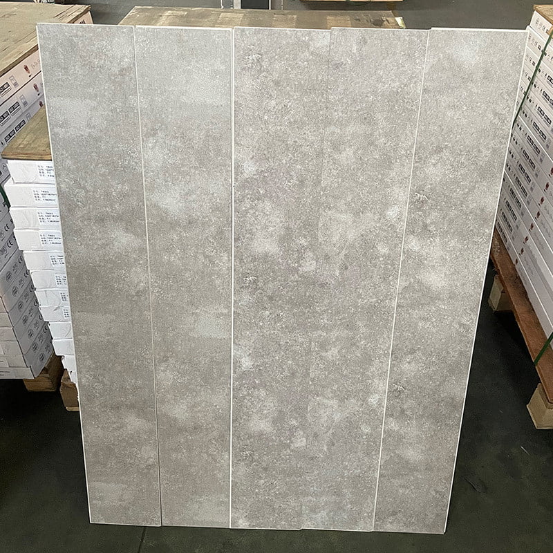 Beyaz ve Siyah Mermer Ahşap Tahıl Sert Çekirdek Kilitleme Tıklamalı Kilit Vinil Tahta Zemin Piso PVC İç Mekan Tıklamalı Piso SPC Döşeme